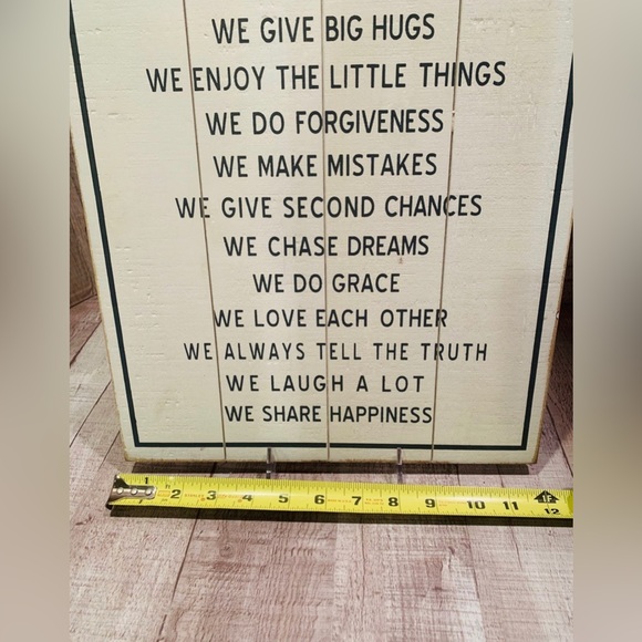 Farmhouse Style House Rules Sign - Picture 6 of 6